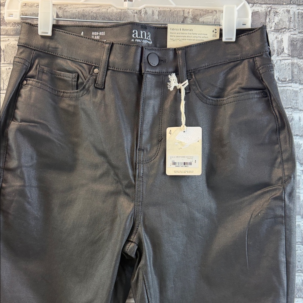 NWT a.n.a Black High-rise flare Jeans